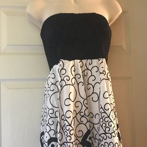 Pistachio 2 in 1 Dress and Skirt Size Small